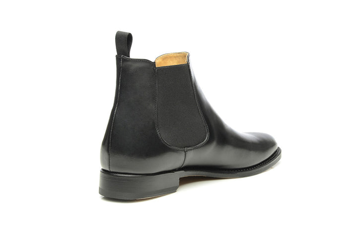 Classic Black Chelsea For Women