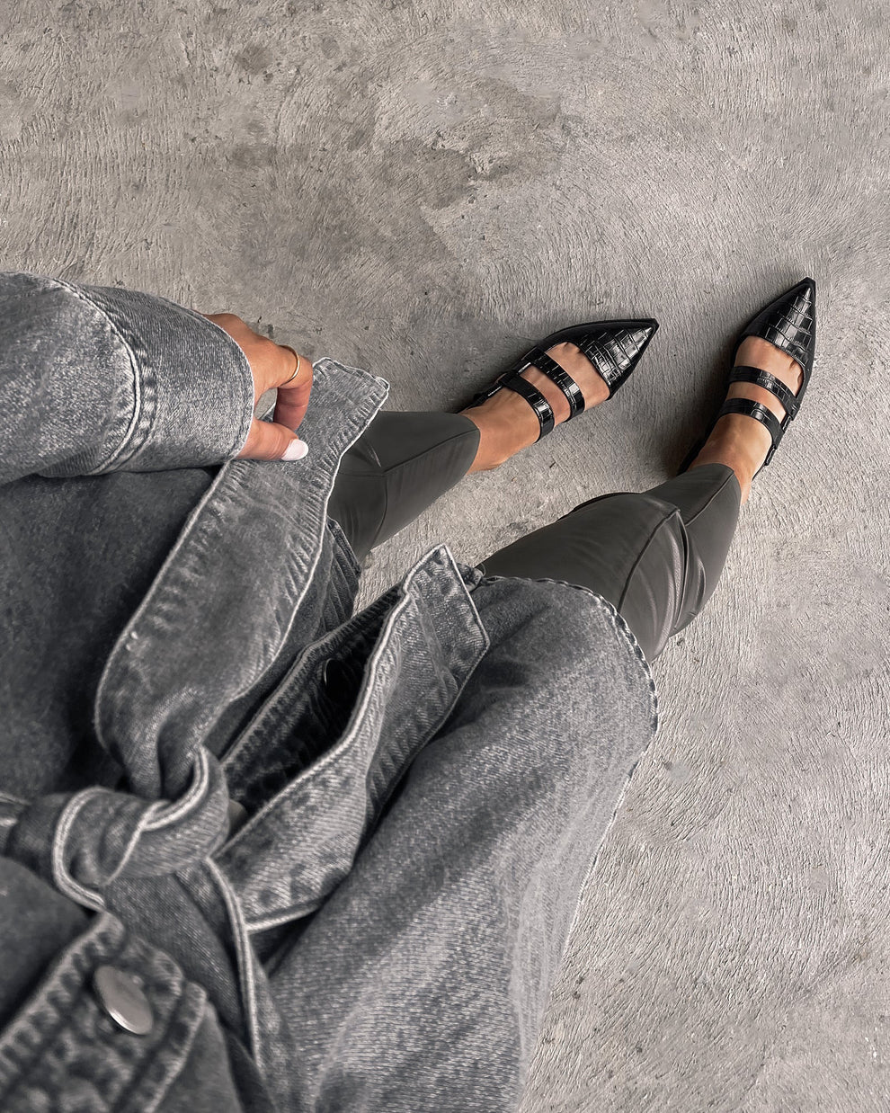 Rihanna Crocodile Print Pointed Flats